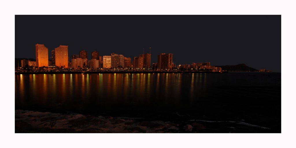 WaikikiSkyline10x20-128438903-O